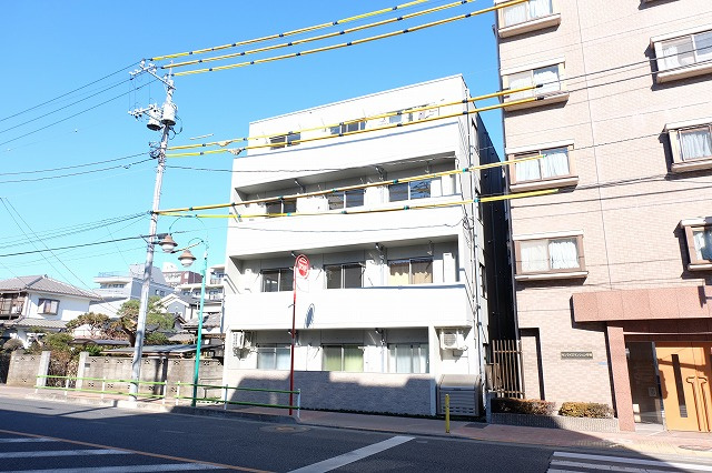 スクエアー朝日町の外観