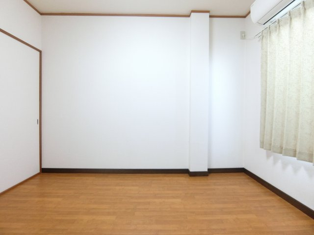 マンションシャトローの寝室|同物件別部屋イメージ