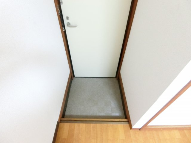 マンションシャトローの玄関|同物件別部屋イメージ