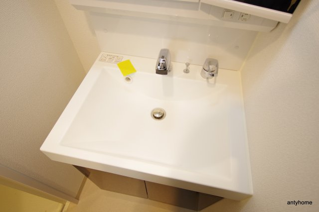 エステムコート梅田茶屋町3ネクスタ　仲介手数料無料の洗面所