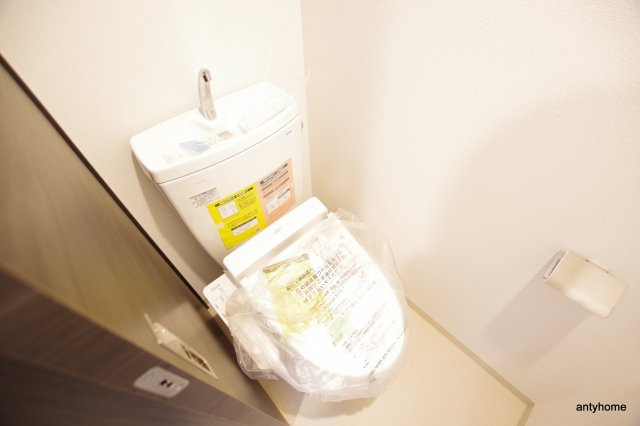 エステムコート梅田茶屋町3ネクスタ　仲介手数料無料のトイレ