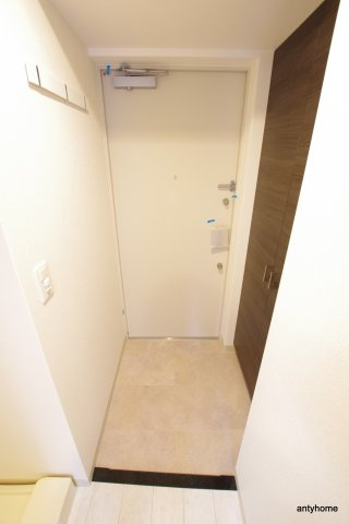 エステムコート梅田茶屋町3ネクスタ　仲介手数料無料の玄関