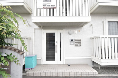 【エントランス】 | メゾンエトワール観音寺