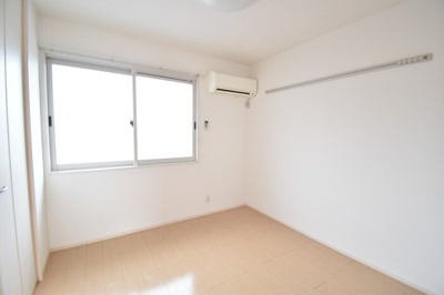 【寝室】 | メゾンエトワール観音寺