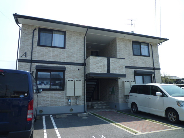 倉敷市新田のアパートの外観