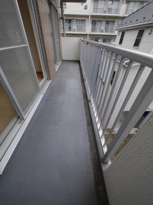 【バルコニー】 | サンカーラ壱番館