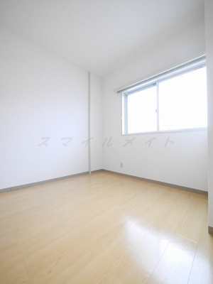 【寝室】 | サンカーラ壱番館