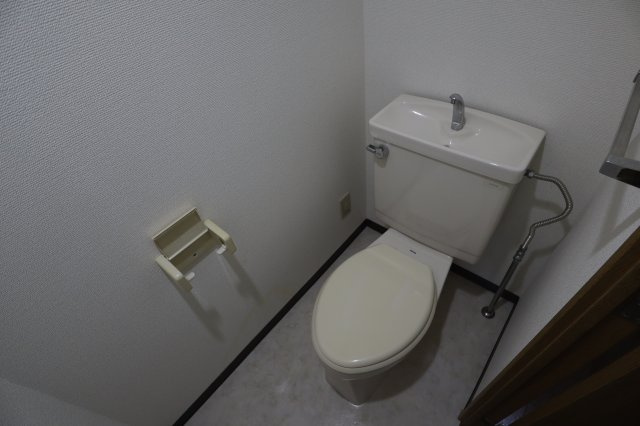 ラーバンＫのトイレ|綺麗なトイレです