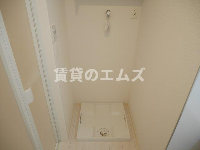 【設備】 | Ｄ－ｒｏｏｍ空港西 | Ｄ－ｒｏｏｍ空港西の室内洗濯機置き場