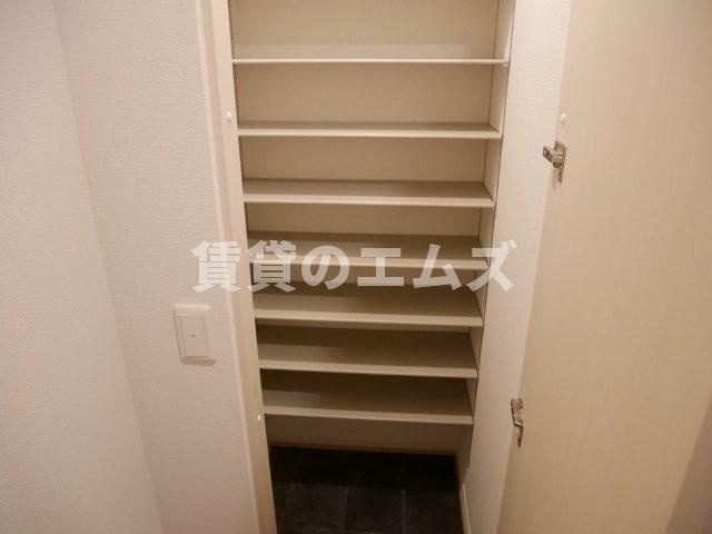 【収納】 | Ｄ－ｒｏｏｍ空港西 | Ｄ－ｒｏｏｍ空港西のシューズボックス