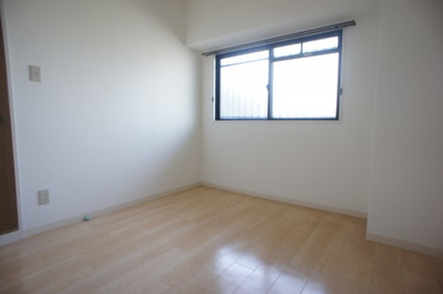 【寝室】 | ジュピロ太平