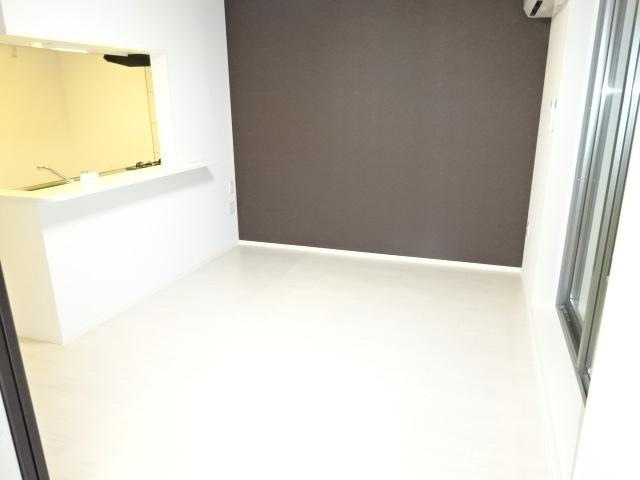 アメニティハイツ寺家の居間・リビング