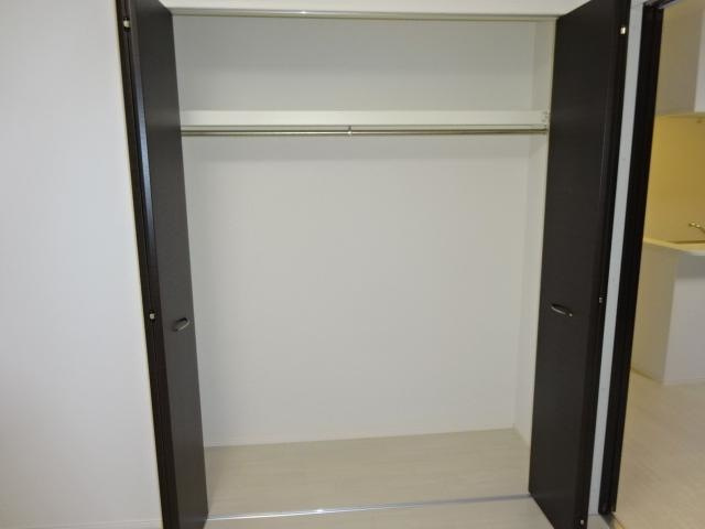 アメニティハイツ寺家の収納