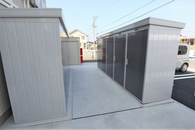 アメニティハイツ寺家の収納