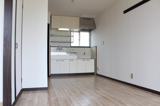 メゾン河口の居間・リビング