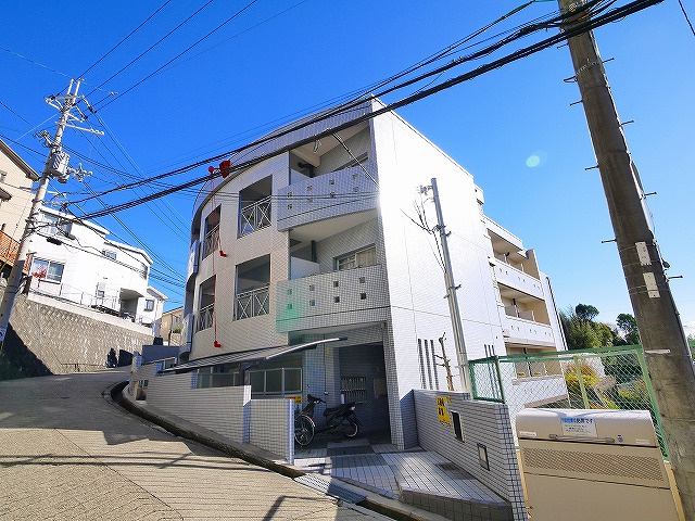 シティパレス生駒谷田町Ｐ７の外観|外観です