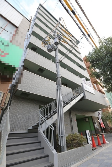 ロイヤルクィーンズパーク吹田片山町の画像