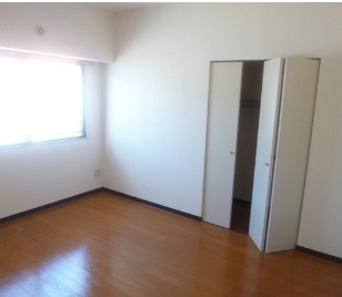 パストラールハイムの洋室