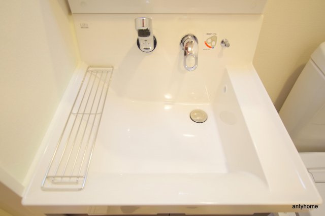 エステムコート梅田天神橋3アヴァンテ　仲介手数料無料の洗面所