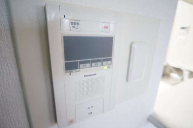 【セキュリティ】 | 三田カルチャータウン・リフォレＣ棟406号室　女子学生専用シェアハウス