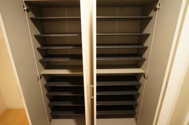 【収納】 | 三田カルチャータウン・リフォレＣ棟406号室 | 収納スペース豊富です