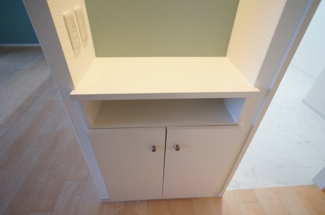 【エントランス】 | 三田カルチャータウン・リフォレＣ棟406号室 | ゆとりのあるエントランスです