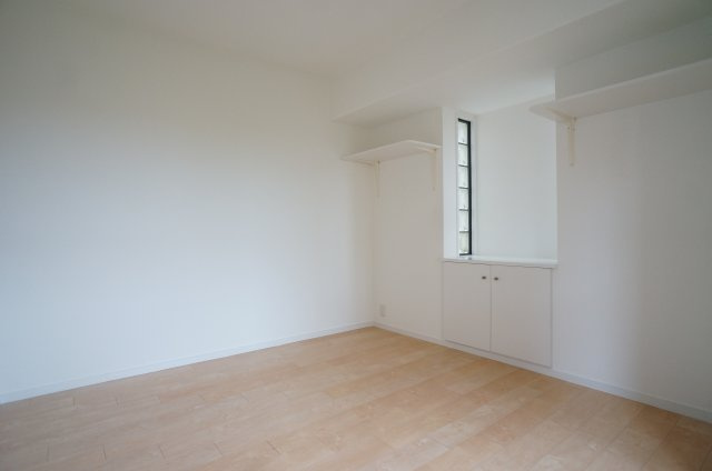 【洋室】 | 三田カルチャータウン・リフォレＣ棟406号室 | 使い勝手のいい洋室です