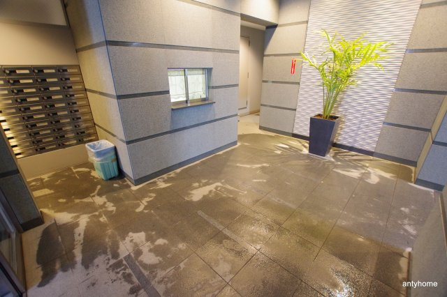 アーデンタワー福島ウエスト　仲介手数料無料のロビー