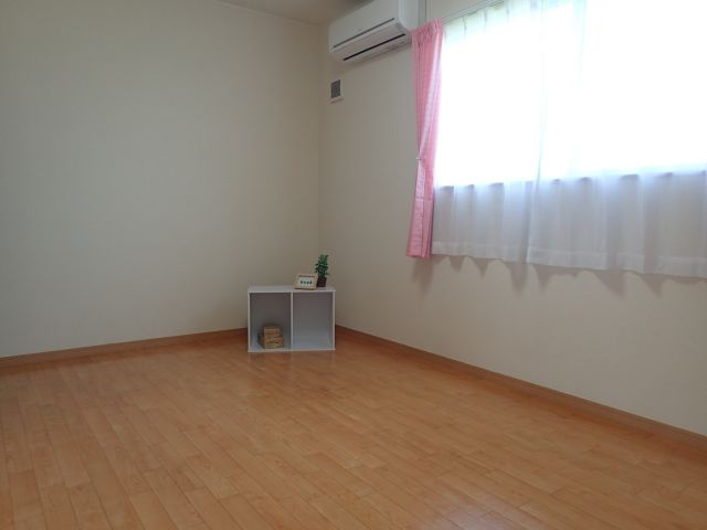 リベルテの洋室