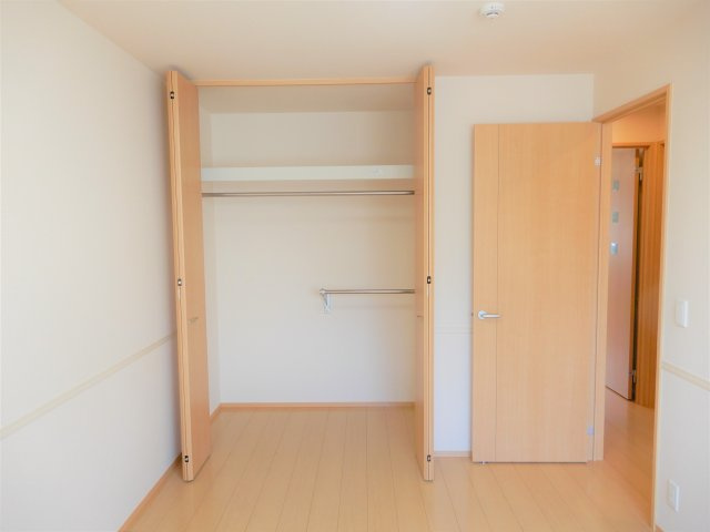 パークハウス常滑　A棟の収納