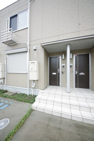パークハウス常滑　A棟のエントランス