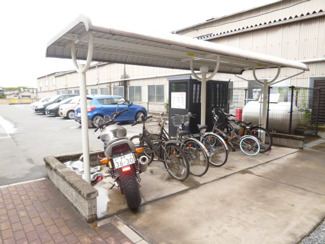 レーベン中畝ⅢＢのその他共用部分|駐輪場