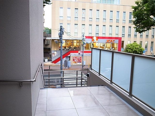 モダンパラッツォけやき通りのエントランス|モダンパラッツオけやき通り（2F)