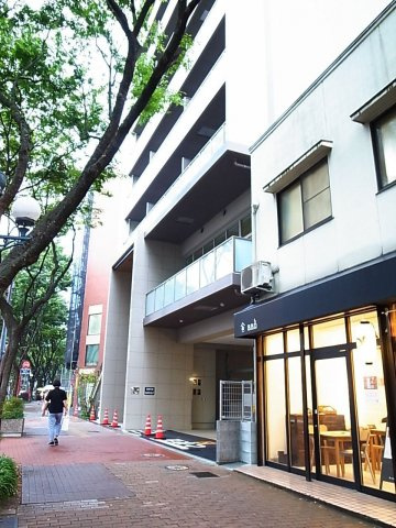 モダンパラッツォけやき通りの外観|モダンパラッツオけやき通り（2F)
