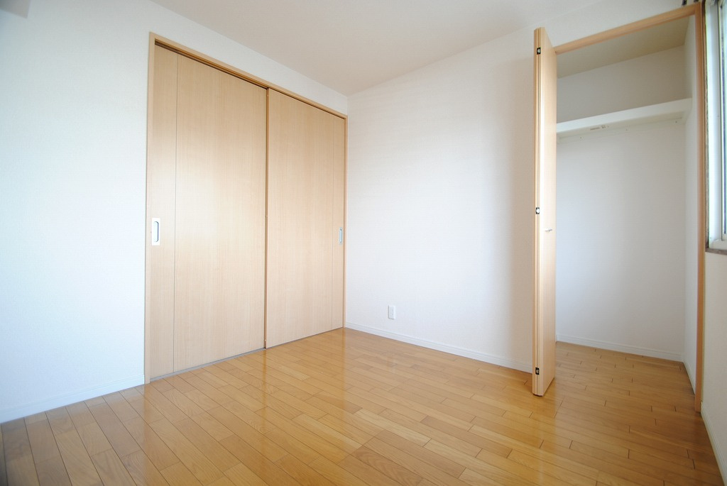 コーポ橋口の収納