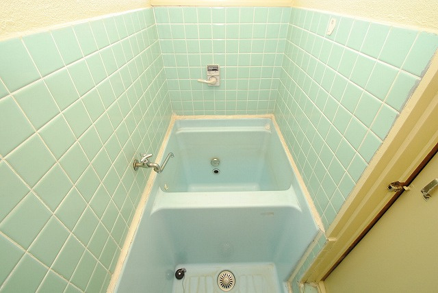 秋山アパートの浴室|内装イメージ：同物件別室