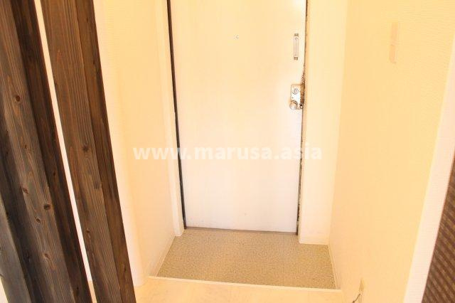 アモント中村の玄関