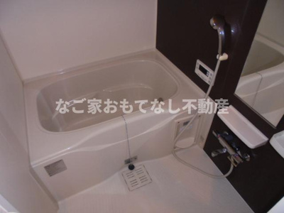 【浴室】 | メゾンブローテⅡ