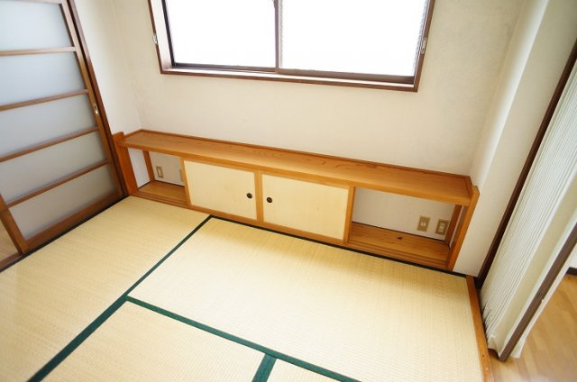 【和室】 | 千石ビル | フローリングだけでなく、和室もあります