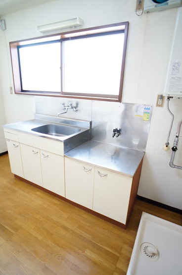 【キッチン】 | 千石ビル | キッチンでお料理をお楽しみください