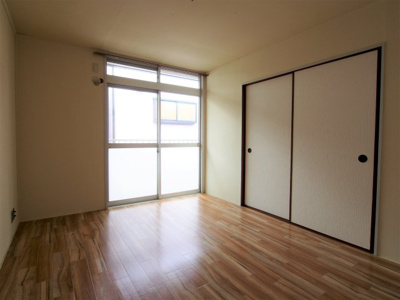 【洋室】 | 山脇ハイツ