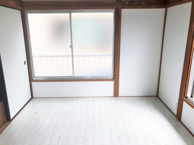 山武市木原貸家の洋室