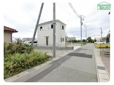 明石市和坂２丁目　　新築戸建の外観