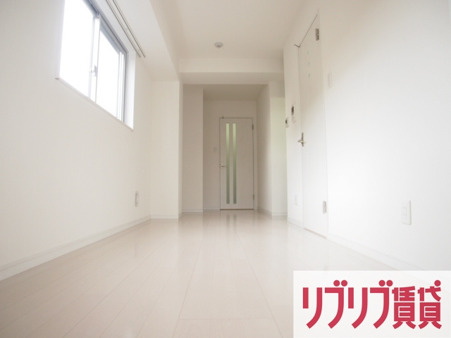 il centro 本千葉駅前(イルチェントロ本千葉駅前)の居間・リビング