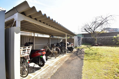 【その他共用部分】 | 竹山団地2602号棟 | 駐輪場・バイク置場