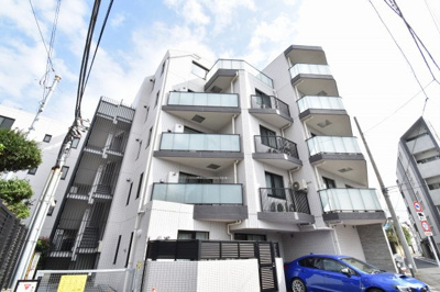 【外観】 | プレシス久が原 | 専用庭付角部屋につき開放感有、廊下側も人通りが少なくプライバシーを保てます。