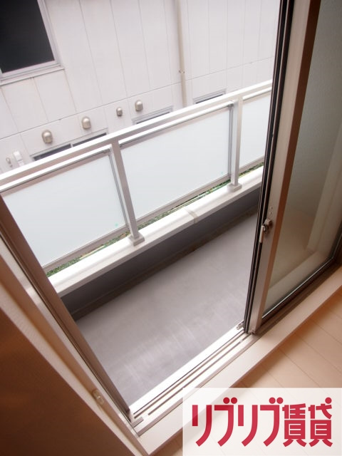 リブリ・ジェイパレスのバルコニー