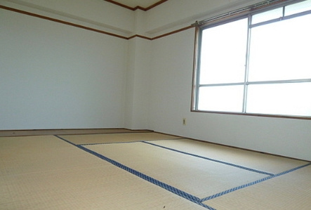 第1山下ビルの和室