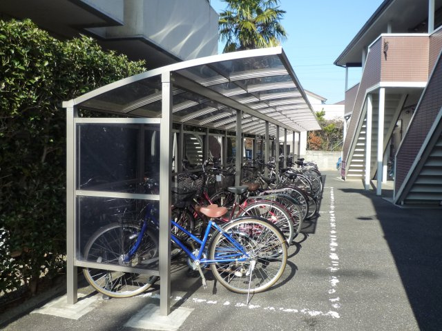 【その他共用部分】 | フローラルコートＢ棟 | 駐輪場