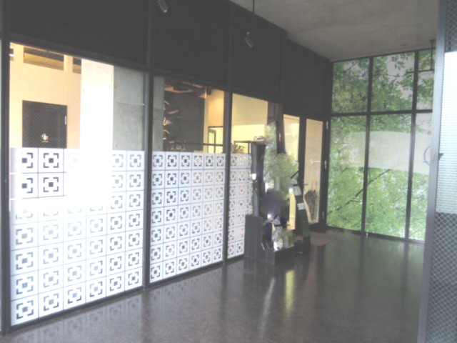 イル・カセットのエントランス|イル・カセット（7F・W）